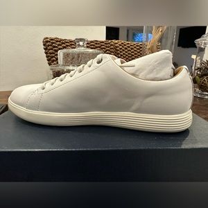 Cole Haan Crosscourt Sneaker Size 9 New in Box